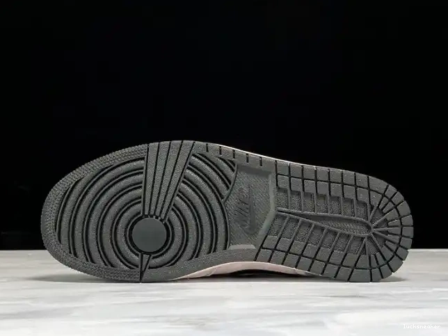 Reps LUCY BQ6472-602 1 Powder (W) Jordan Mid Dirty Iridescent Air 0611